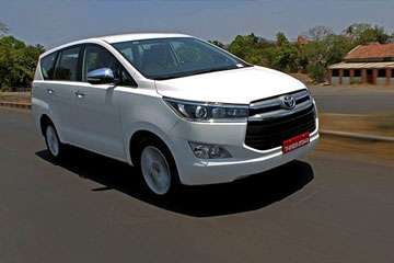 Innova Crysta Round Trip Taxi